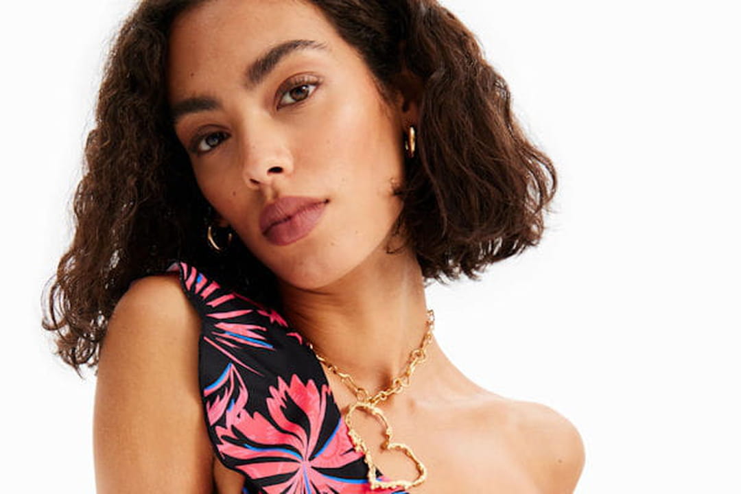 Maillot de bain une pièce asymétrique