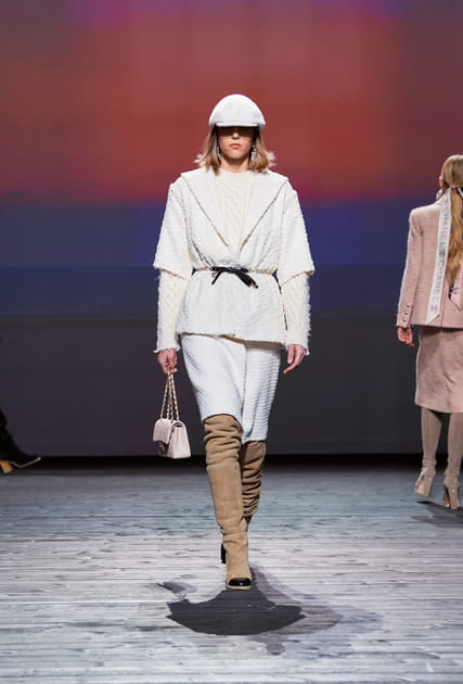 Look 16 du défilé Chanel automne-hiver 2024-2025