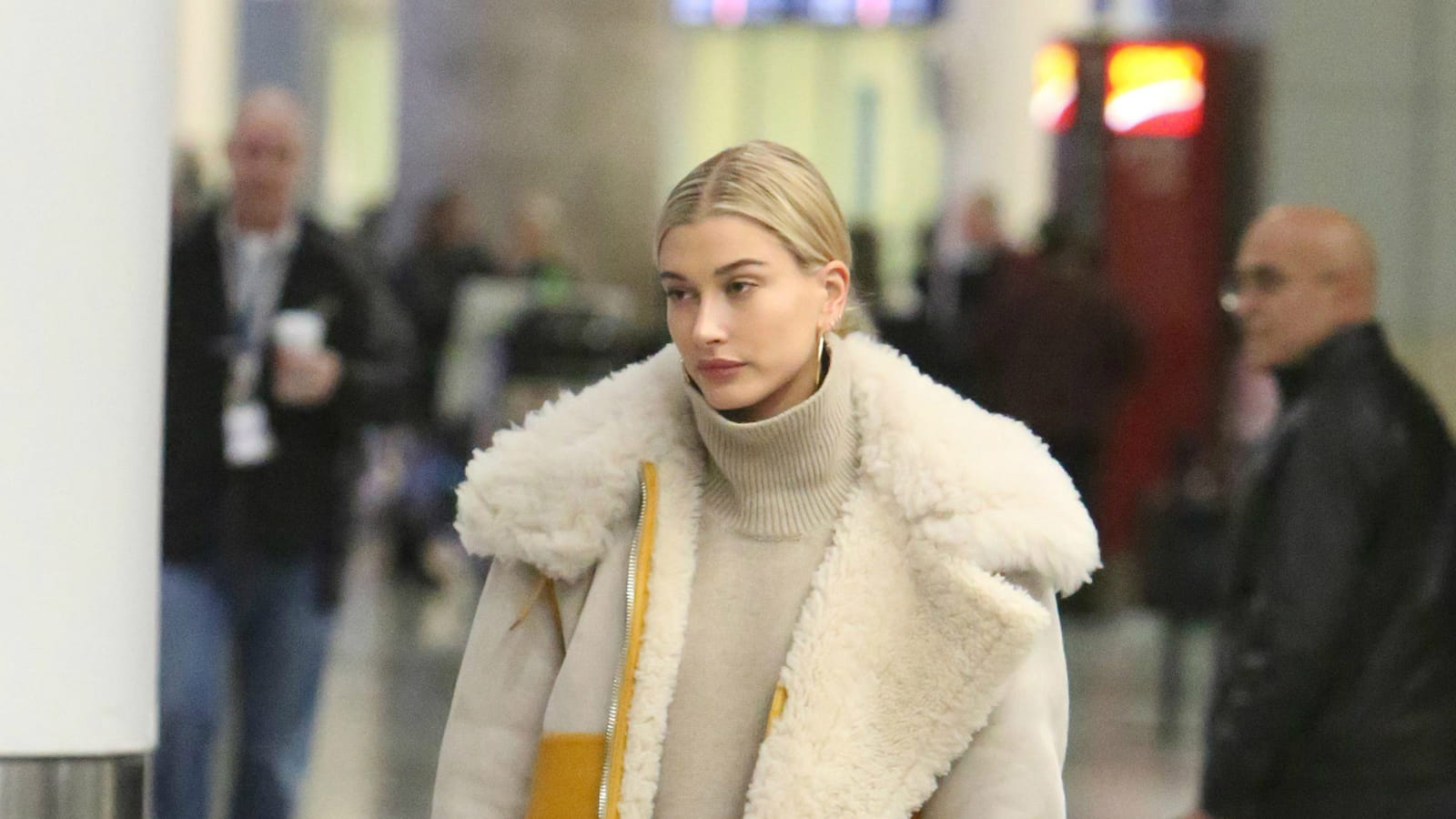 Hailey Bieber