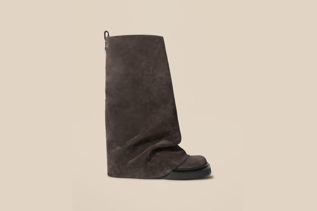 Bottes gris fonc&eacute;