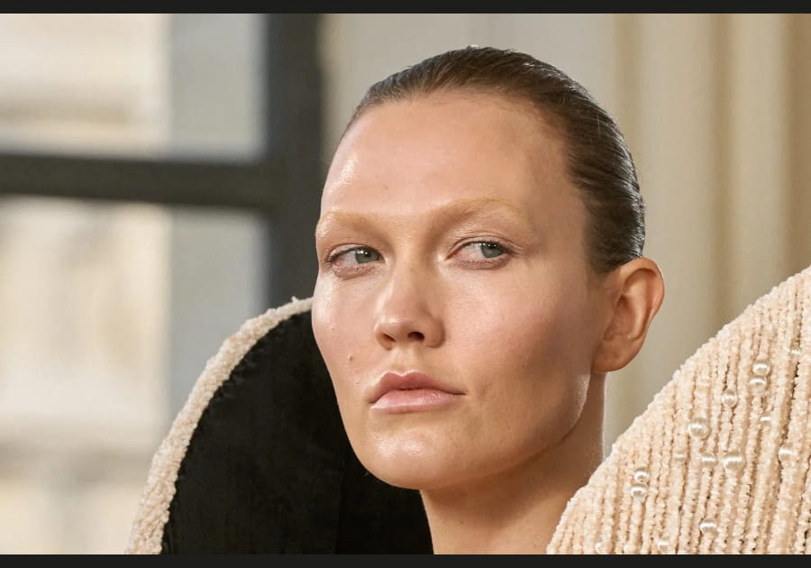 La glazed skin de Schiaparelli