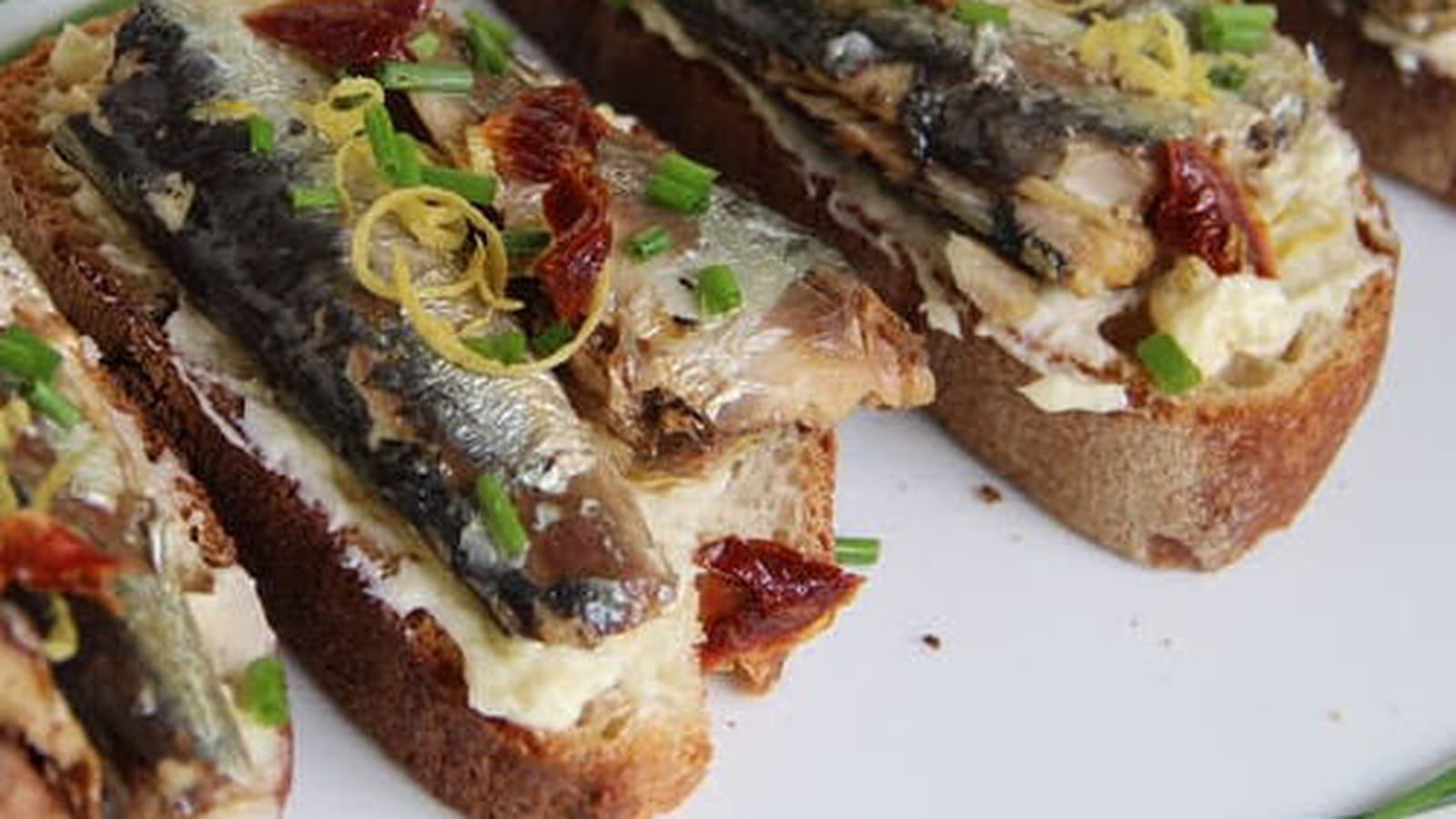 Tartines de sardines au beurre citron