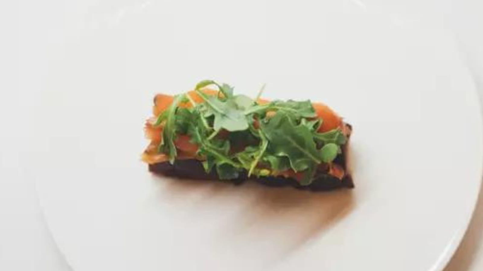 Tartine potiron et truite par Jean Imbert