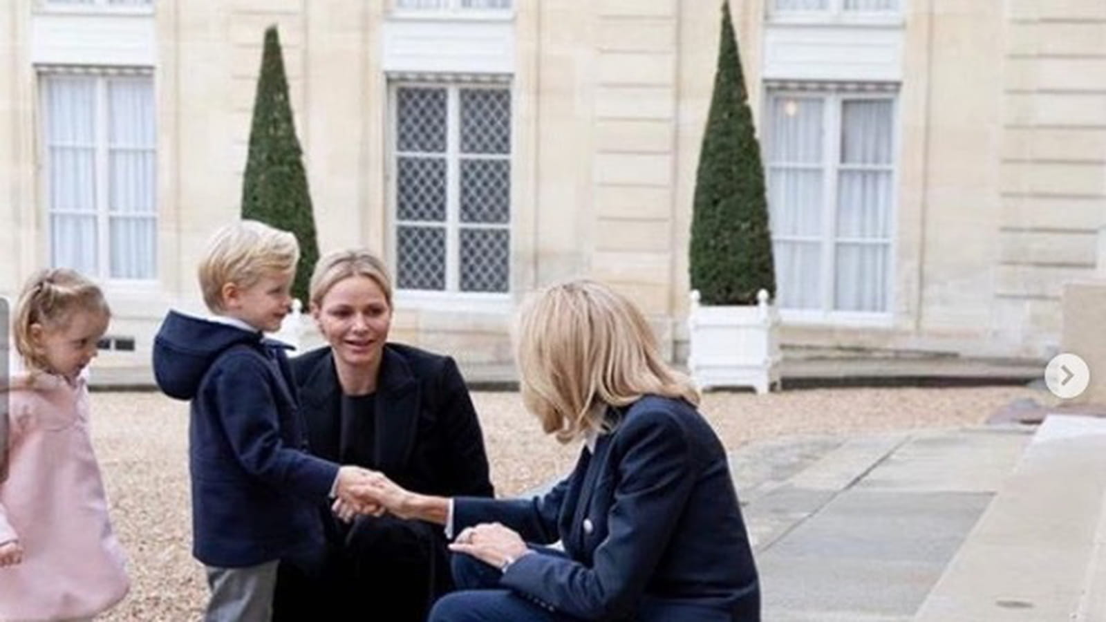 Gabriella, Jacques, Charlene de Monaco et Brigitte Macron