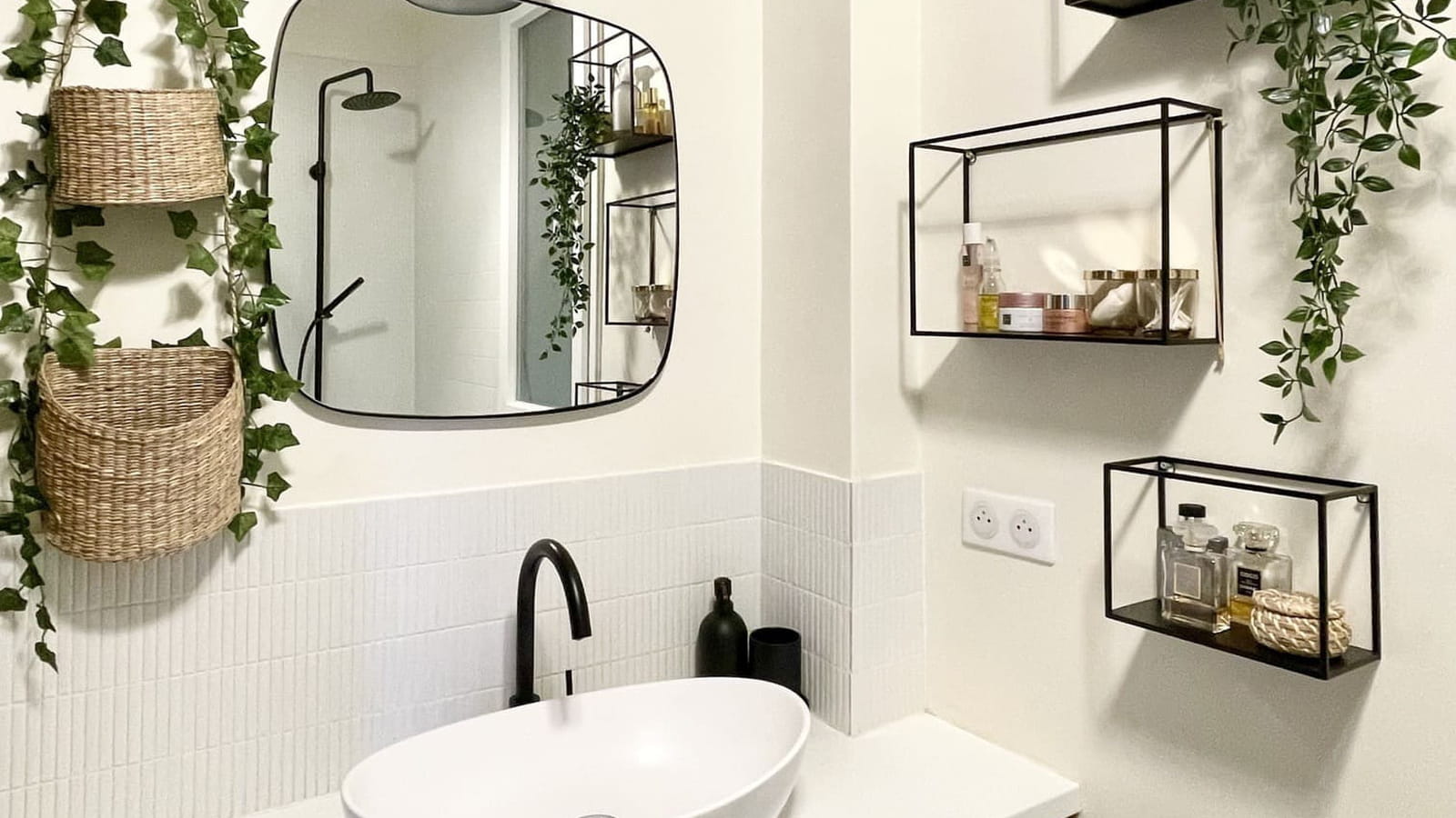 Salle de bains après