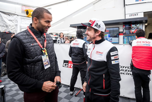 Tony Parker et Fernando Alonso sur la piste