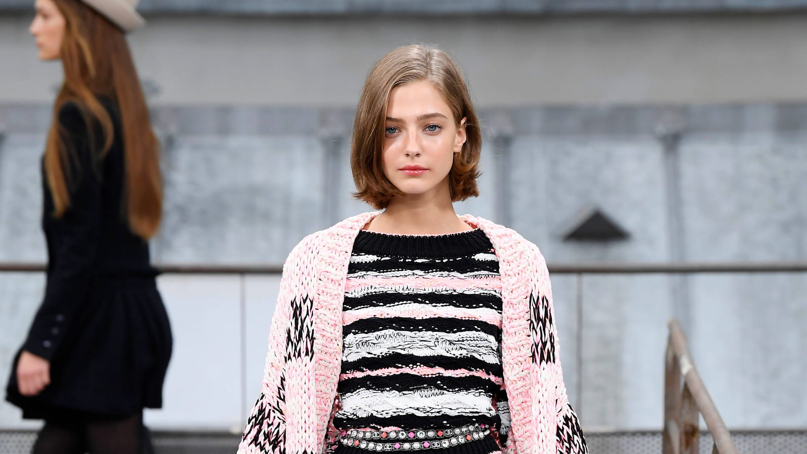 Look 17