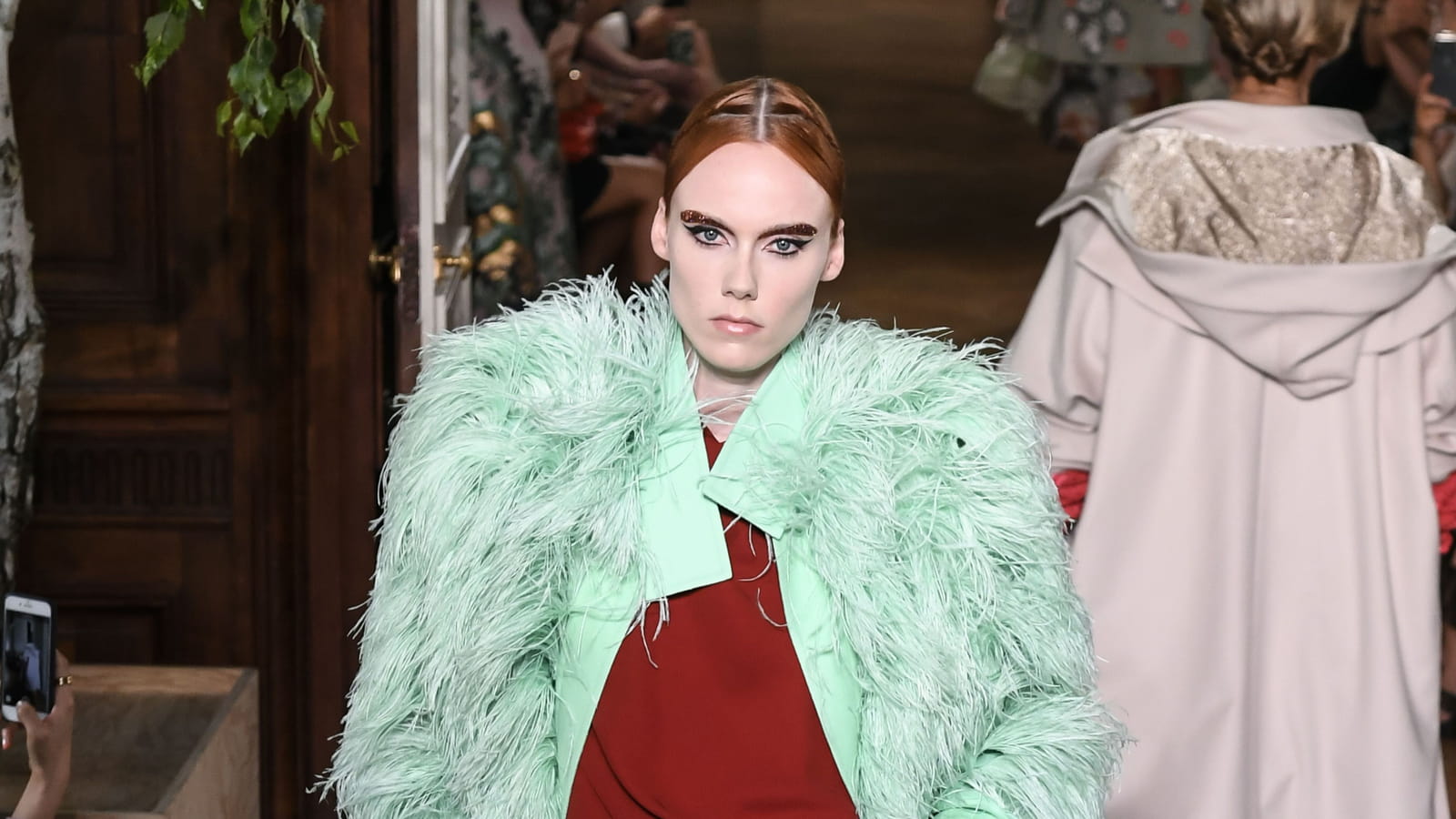 Look 12