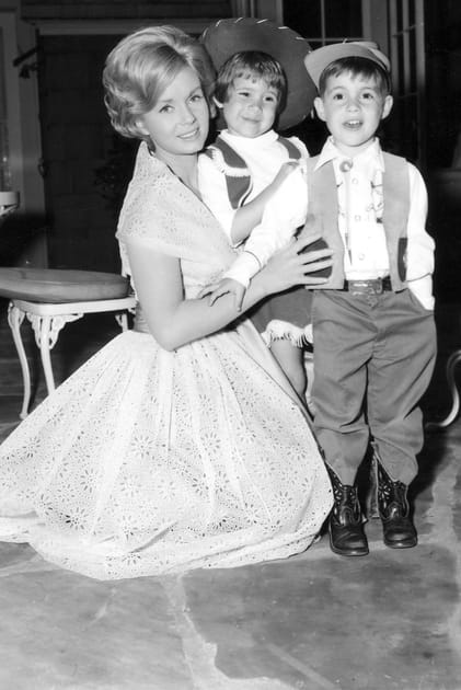 Avec ses enfants, Carrie et Todd