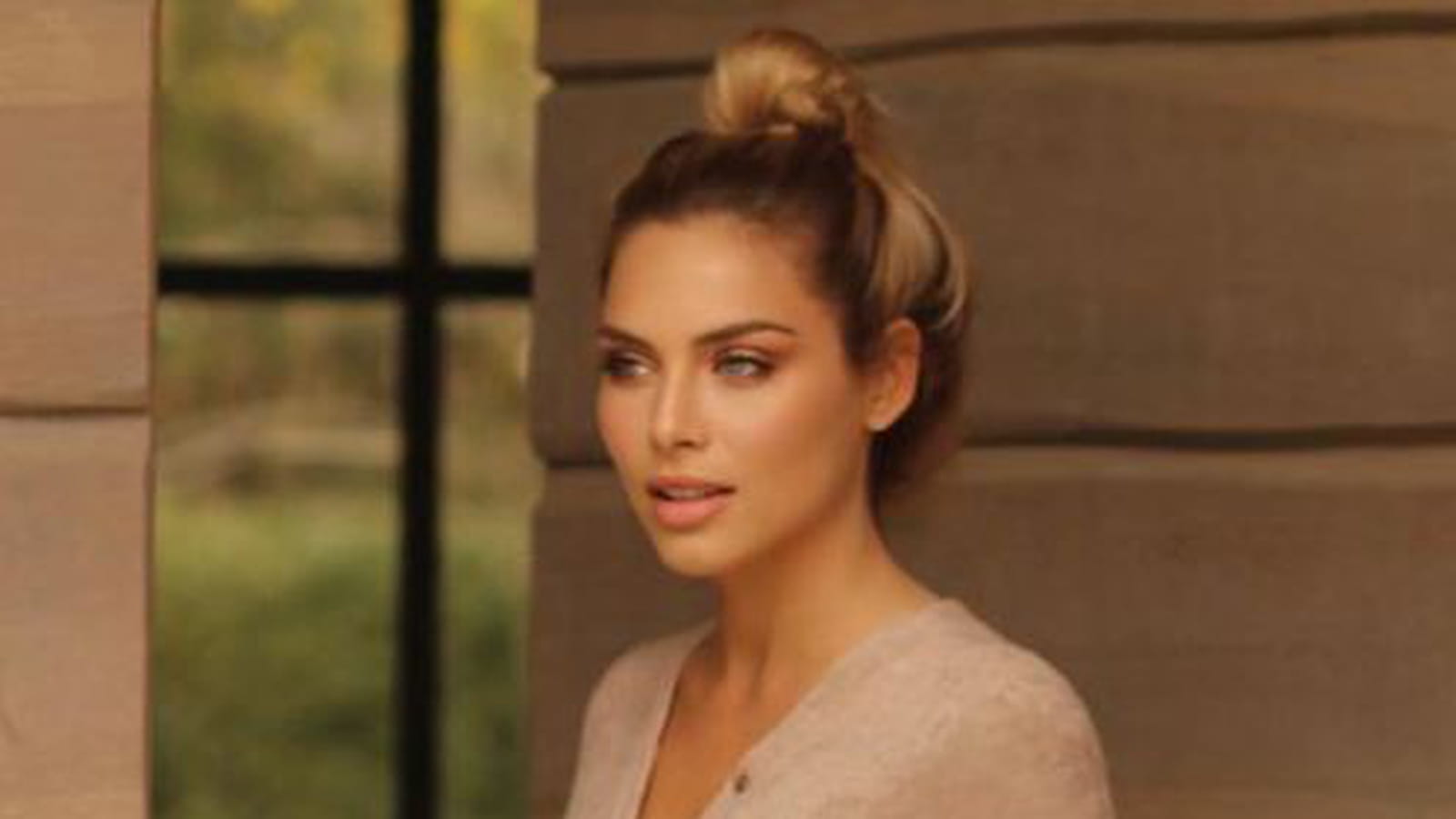 April Benayoum 