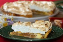 Tarte à la rhubarbe meringuée : Etape 1