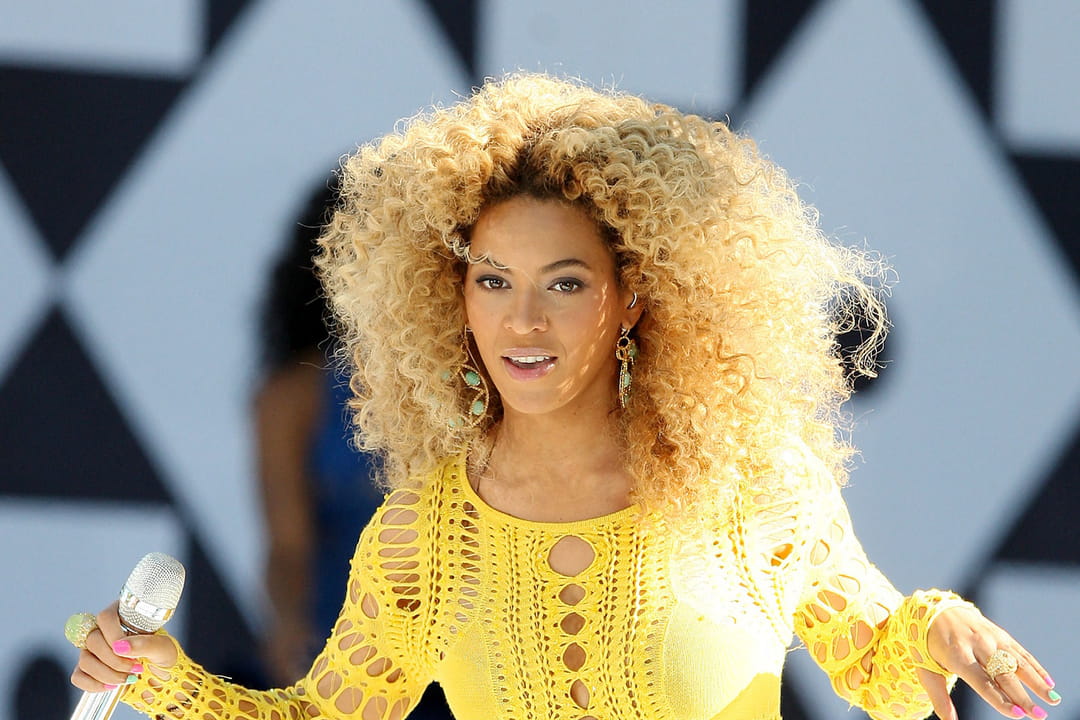 La coiffure afro de Beyoncé