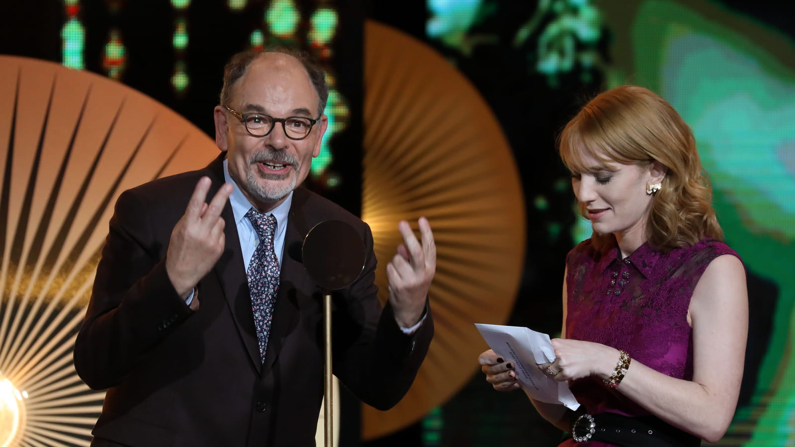 Jean-Pierre Darroussin et Lolita Chammah