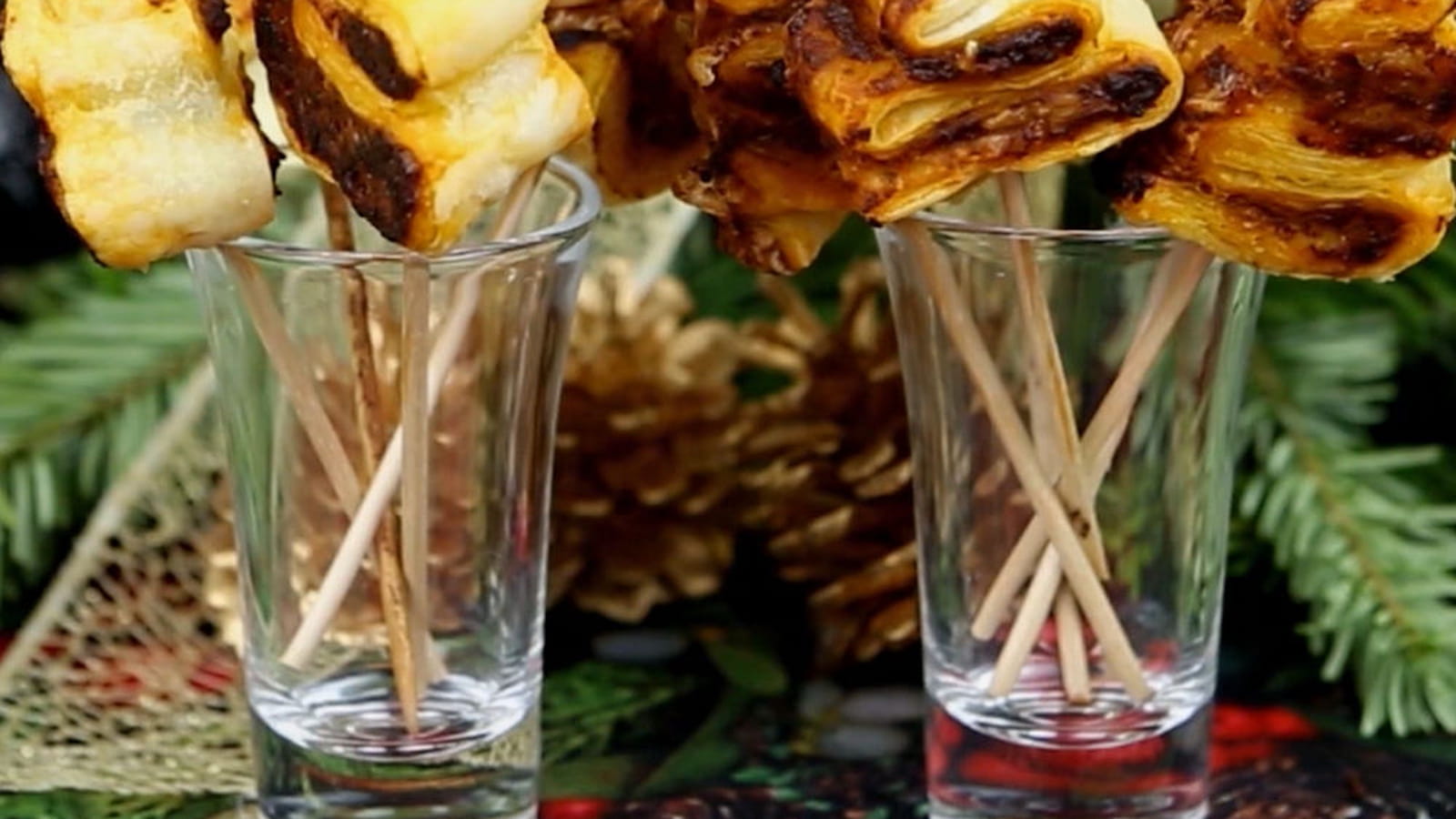 Petits sapins feuilletés apéritifs