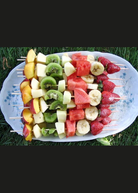 Brochette de fruits frais