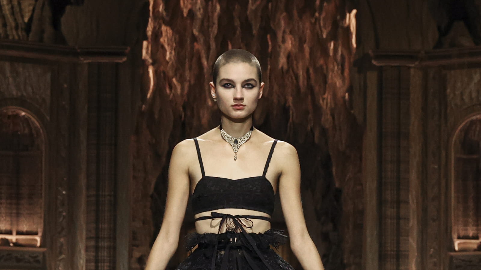 Look 1