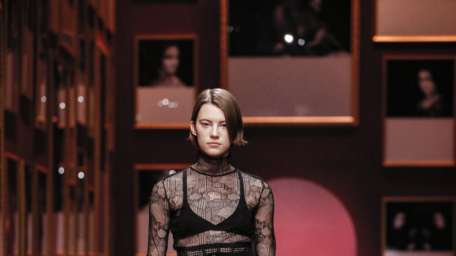 Look 7