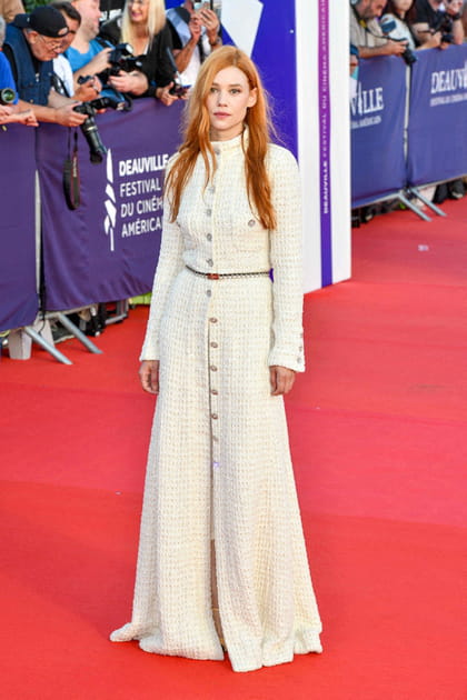 Astrid Berg&egrave;s-Frisbey en combinaison blanche