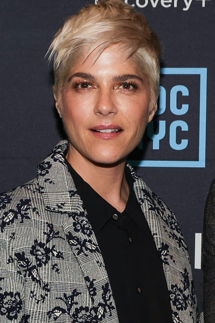 Stars et coloration&nbsp;: Selma Blair en blonde