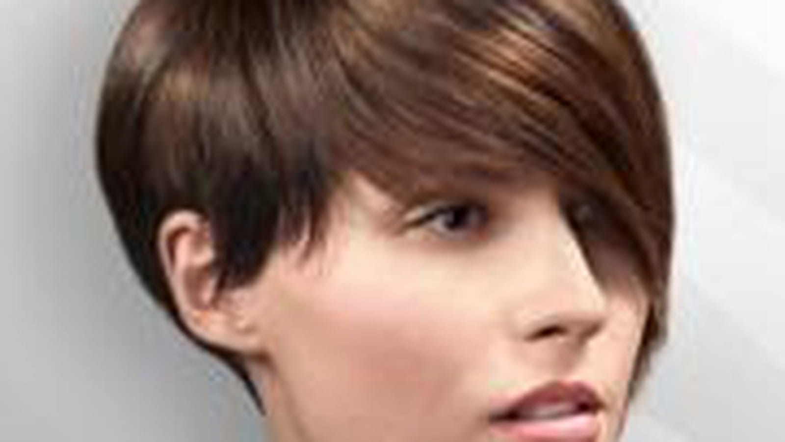 La coupe courte asymétrique