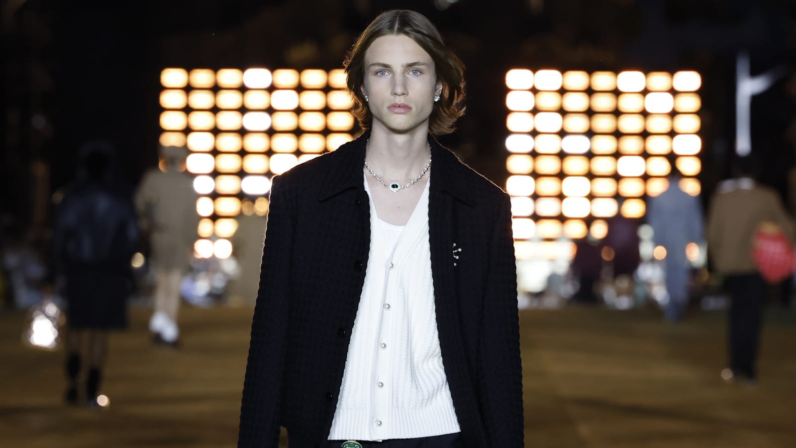 Look 65