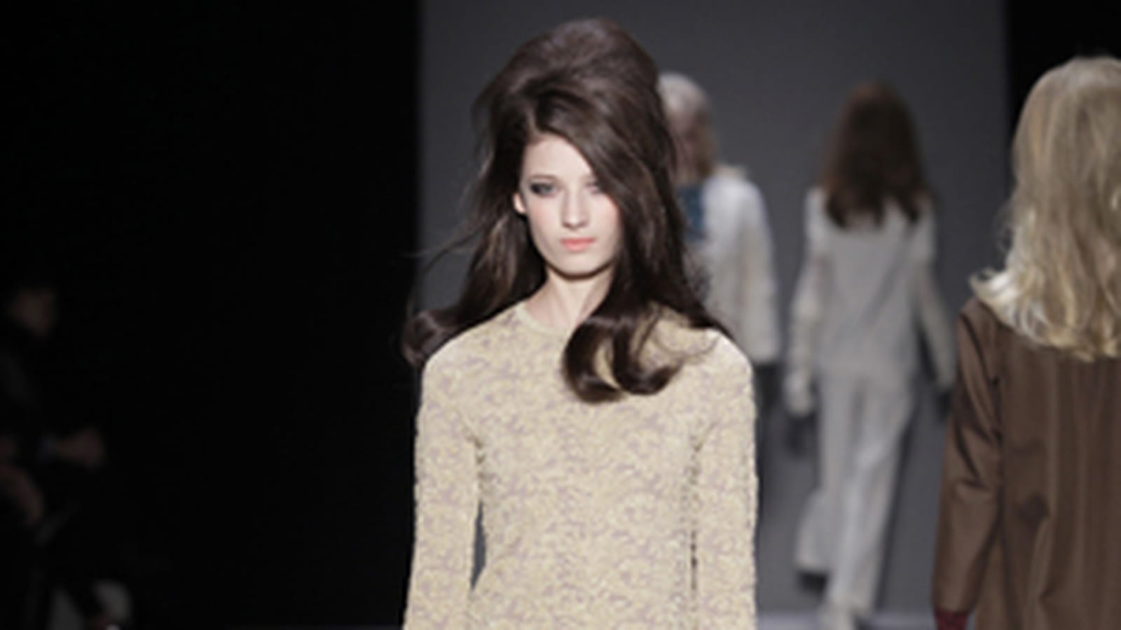 Rochas revisite les sixties