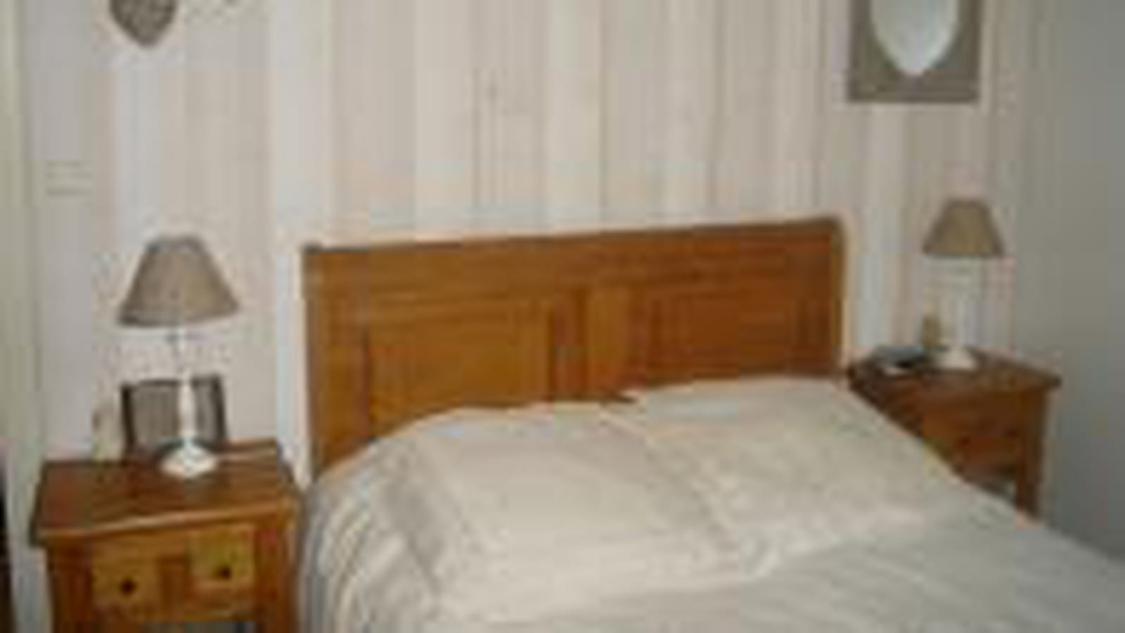 Chambre romantique bois