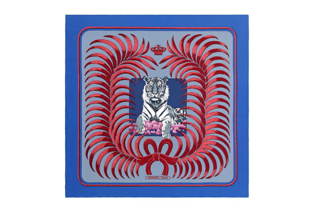 Carr&eacute; "Tigre Royal" de Herm&egrave;s