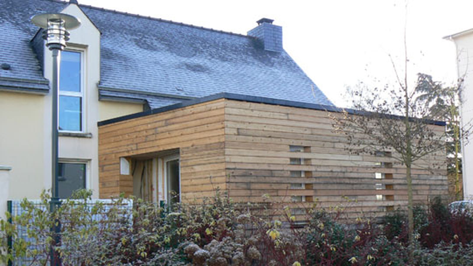 Avec extension en bois