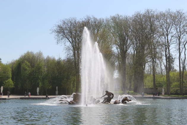 Apollon fend les eaux &agrave; Versailles