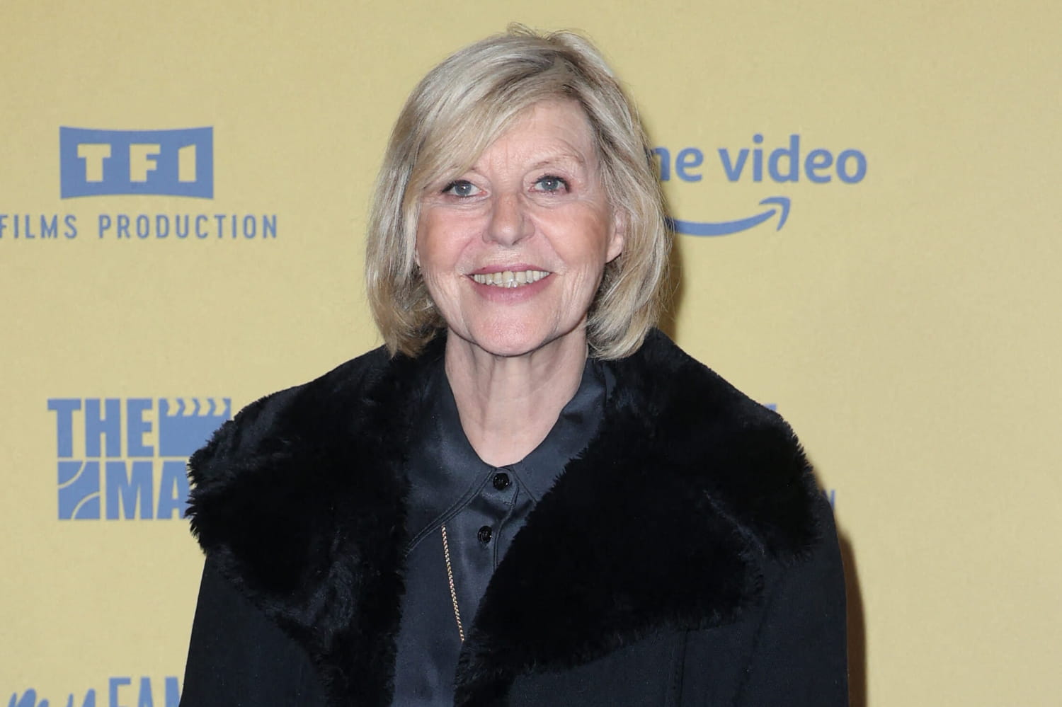 At 77, Chantal Ladesou looks younger with a hairstyle that we didn’t know she had