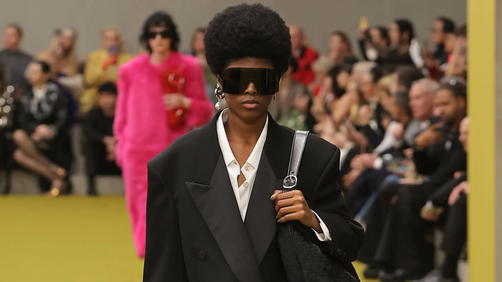 Look 37