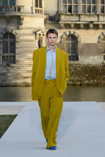 Look 64&nbsp;du d&eacute;fil&eacute; Valentino haute couture automne-hiver 2023-2024