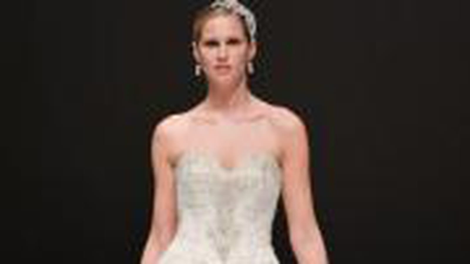 La robe romantique Allure Bridals