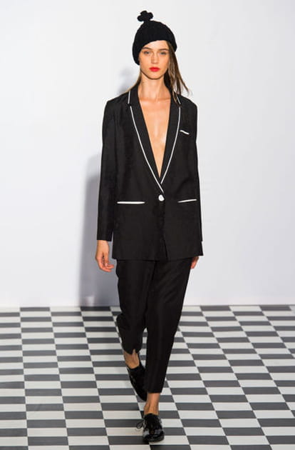 Le d&eacute;fil&eacute; D&eacute;vast&eacute;e