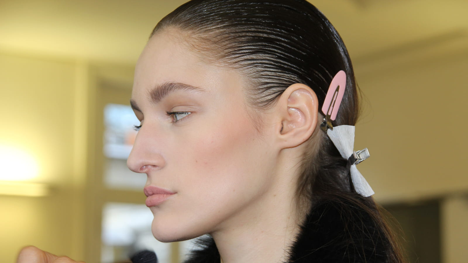 Maquillage : application du blush