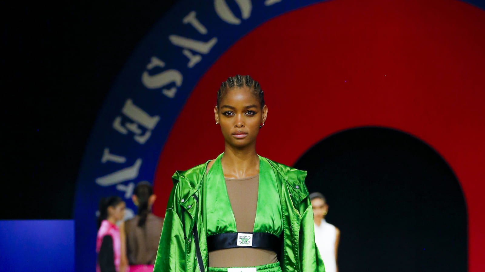 Look 42