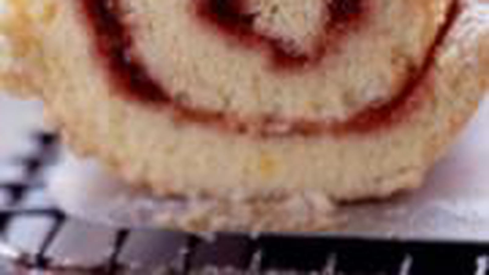 Biscuit roulé à la confiture