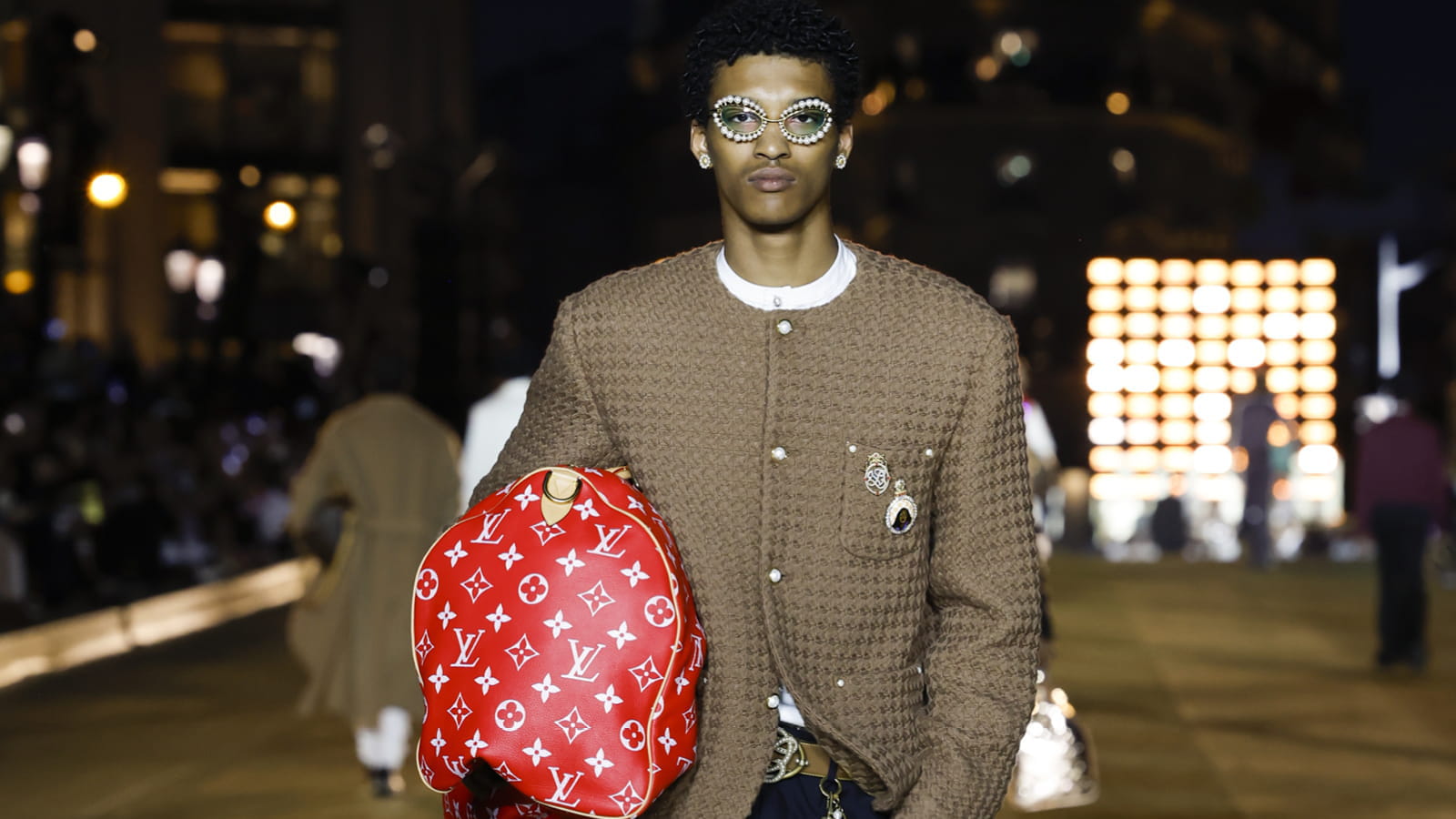 Look 61