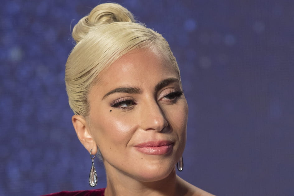 Le bun &eacute;l&eacute;gant de Lady Gaga