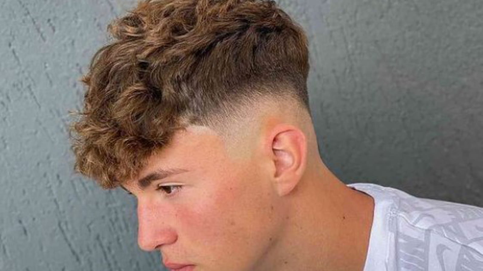 Coupe taper courte pour homme