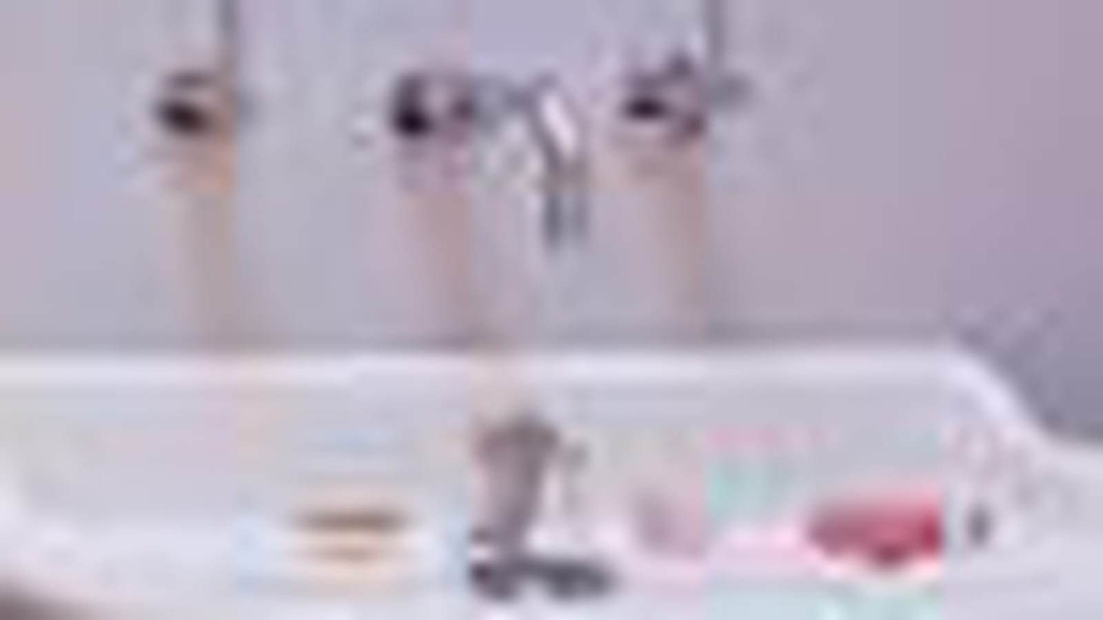 Salle de bains rose