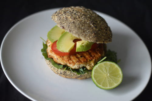 Burger Saumon, quinoa, chou kale