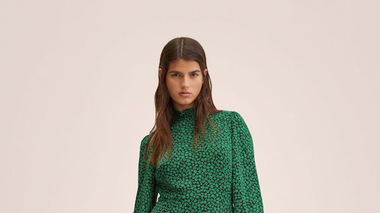 Robe à col montant