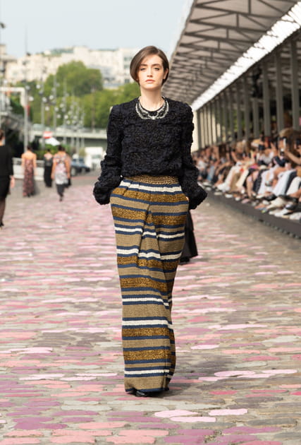 Look 40&nbsp;du d&eacute;fil&eacute; Chanel haute couture automne-hiver 2023-2024