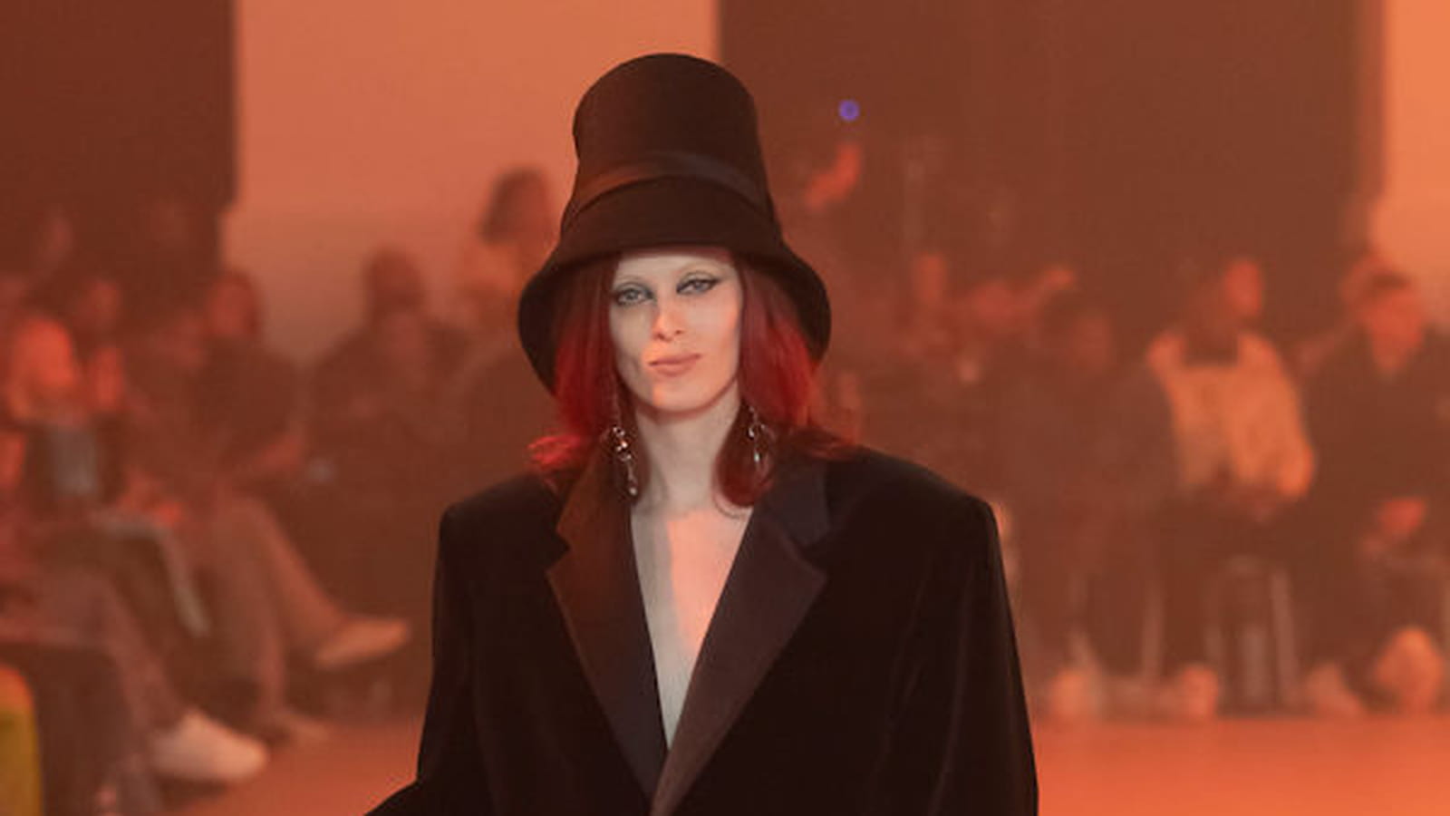Look 75