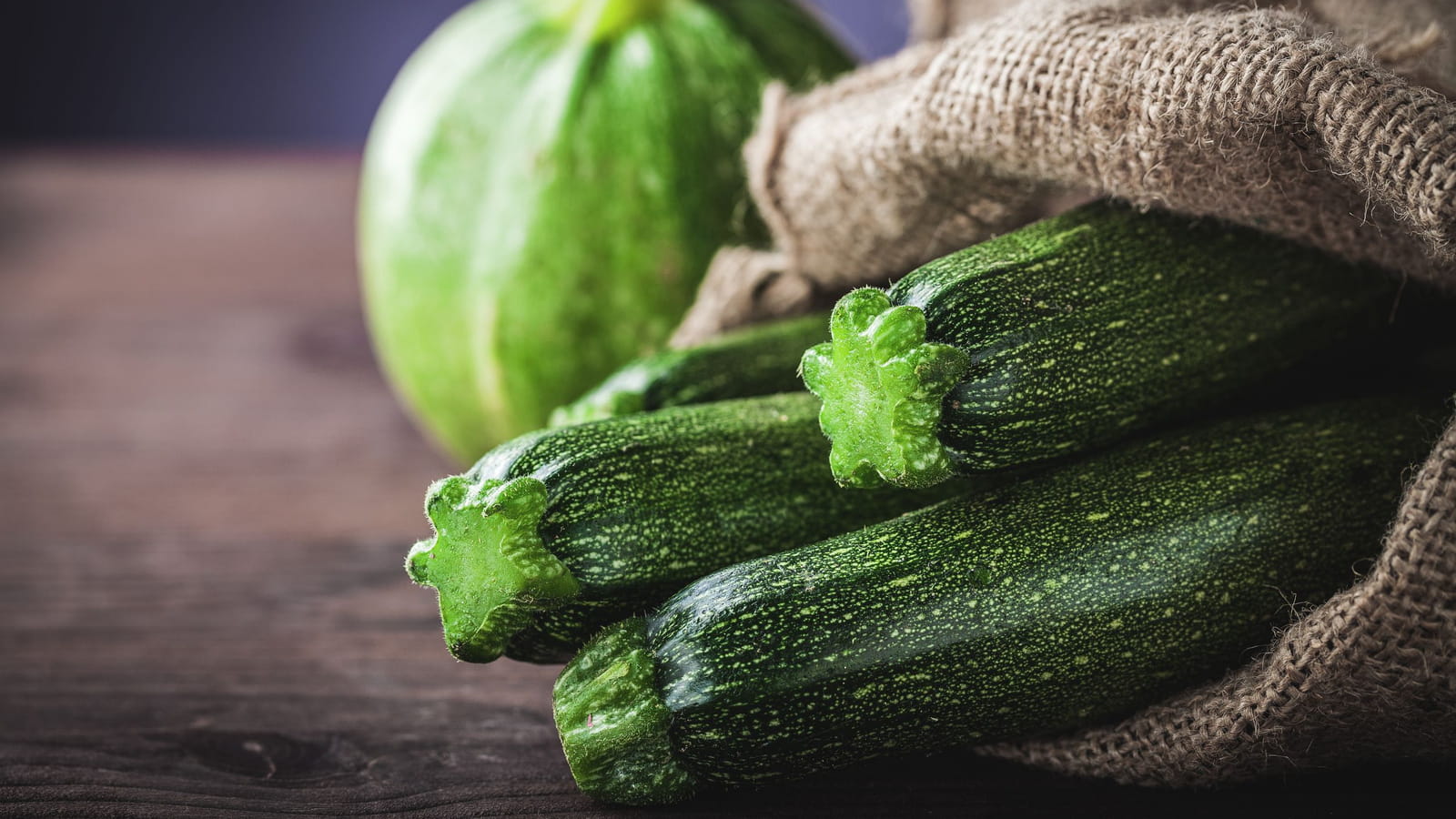 Ne pas peler les courgettes et aubergines