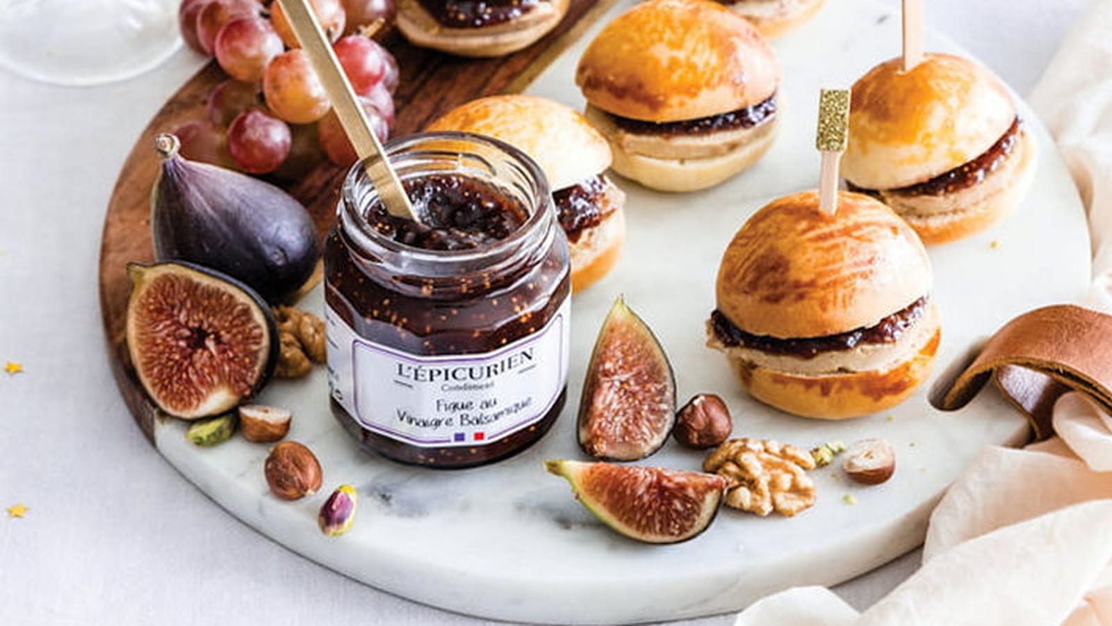 Mini-burgers au foie gras et figue au Vinaigre Balsamique