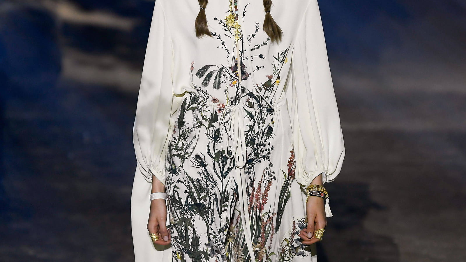 Look 7