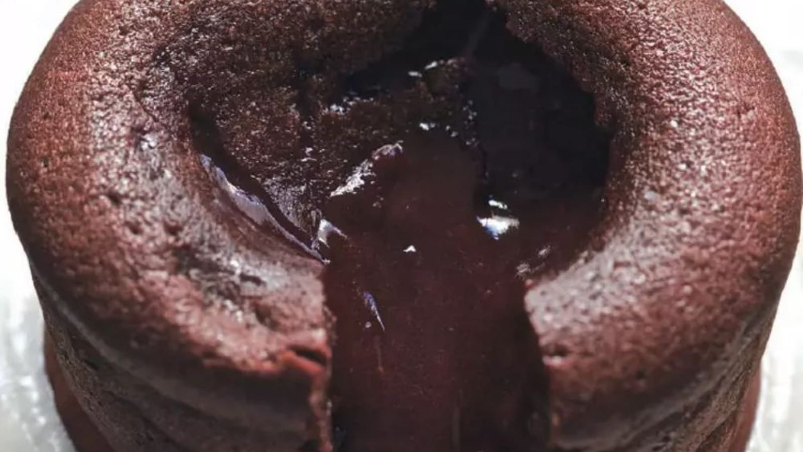 Mi-cuit chocolat à la crème d'orgeat de Christophe Michalak